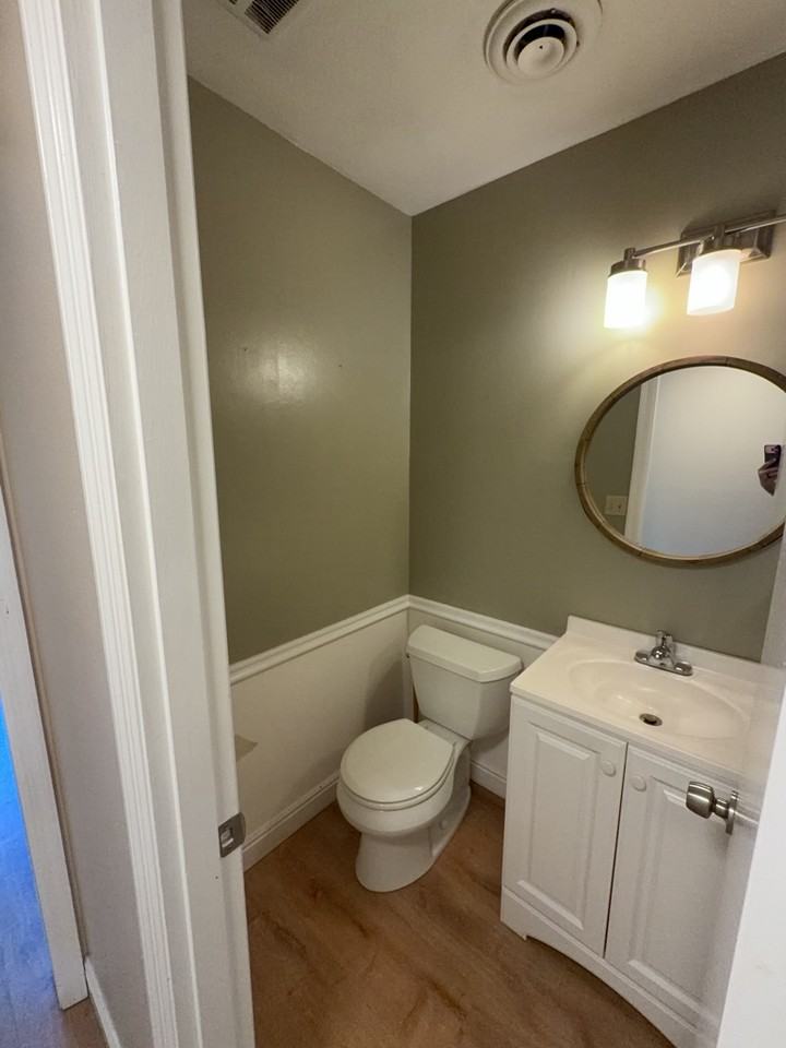 397 Raspberry Ln #1 - Photo 5 of 12
