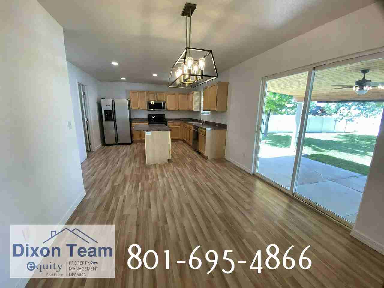 1910 Endicott Cir #1 - Photo 6 of 29