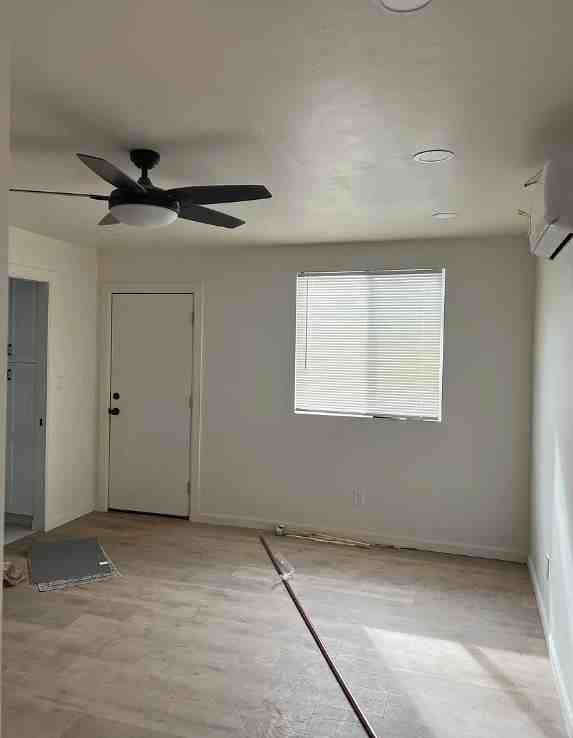 1152 E Winnie Pl #1 - Photo 5 of 10
