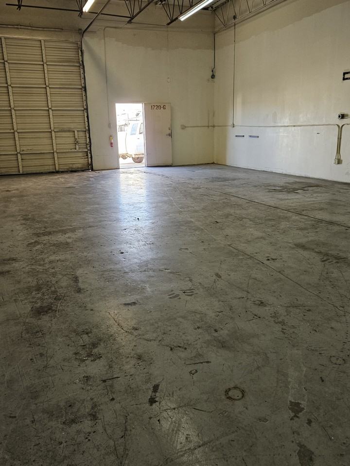 1766 W Hadley Ave - Photo 2 of 5
