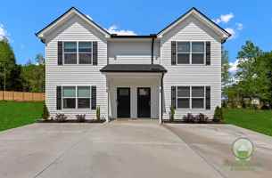 featured image of 17 Wofford Pine Dr #1