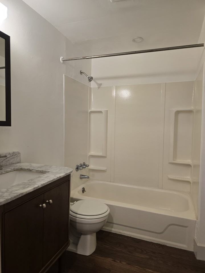 3936 Mercier St #2 - Photo 3 of 9