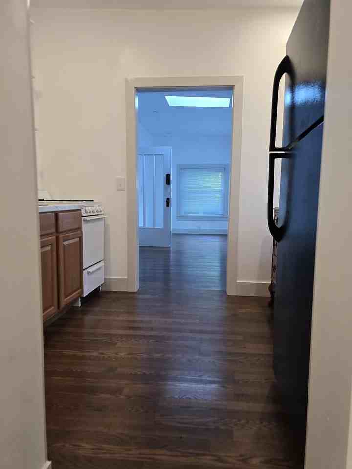 3936 Mercier St #2 - Photo 5 of 9