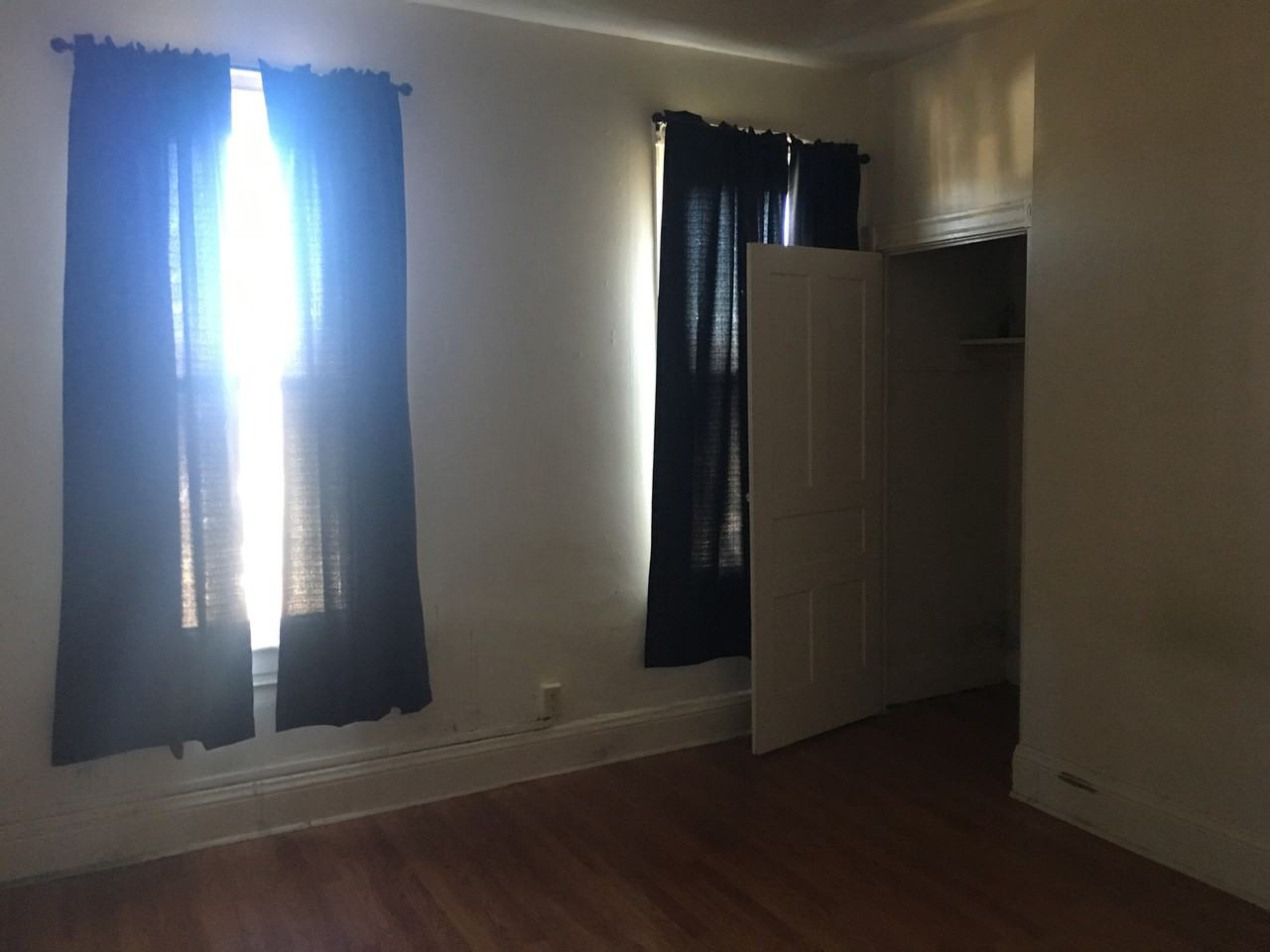 939 Shady Ave #1 - Photo 2 of 3