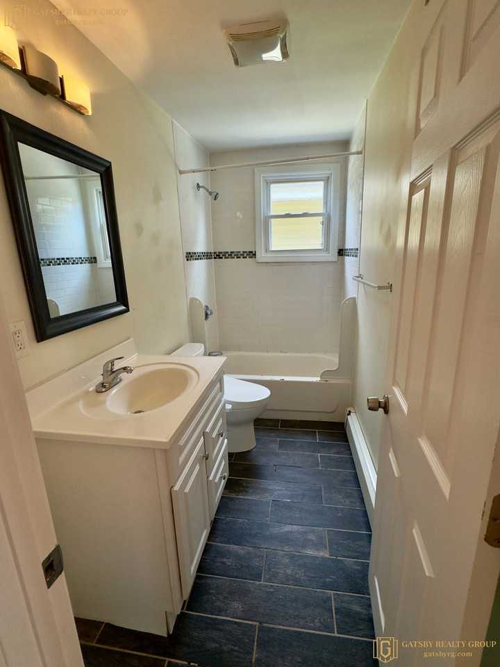 1192 Cambridge St #3 - Photo 4 of 22