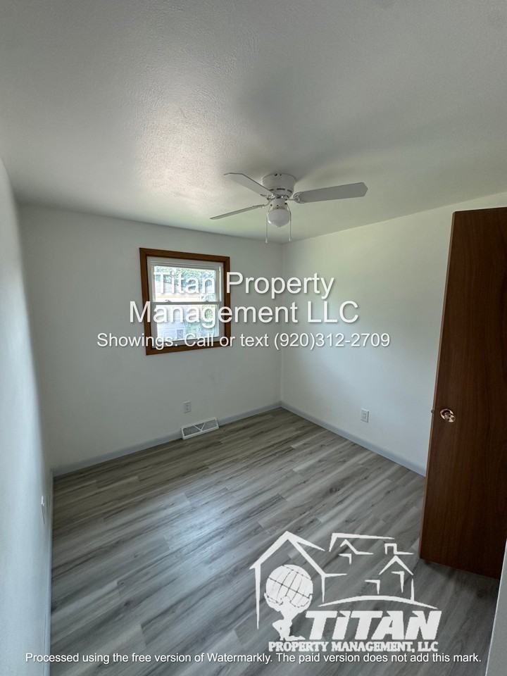 1421 W 4th St #2 - Photo 7 of 10