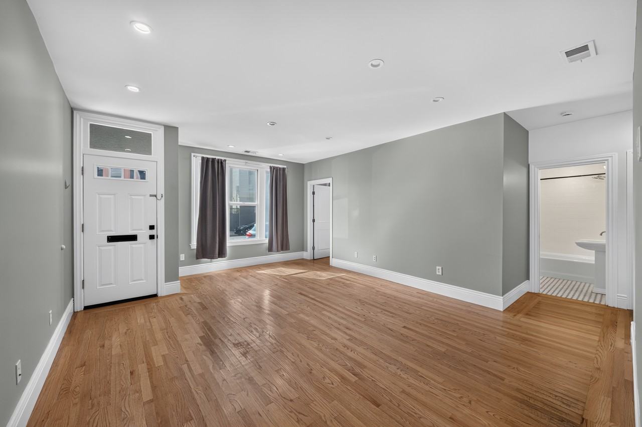 314 3rd Ave #314 - Photo 3 of 17