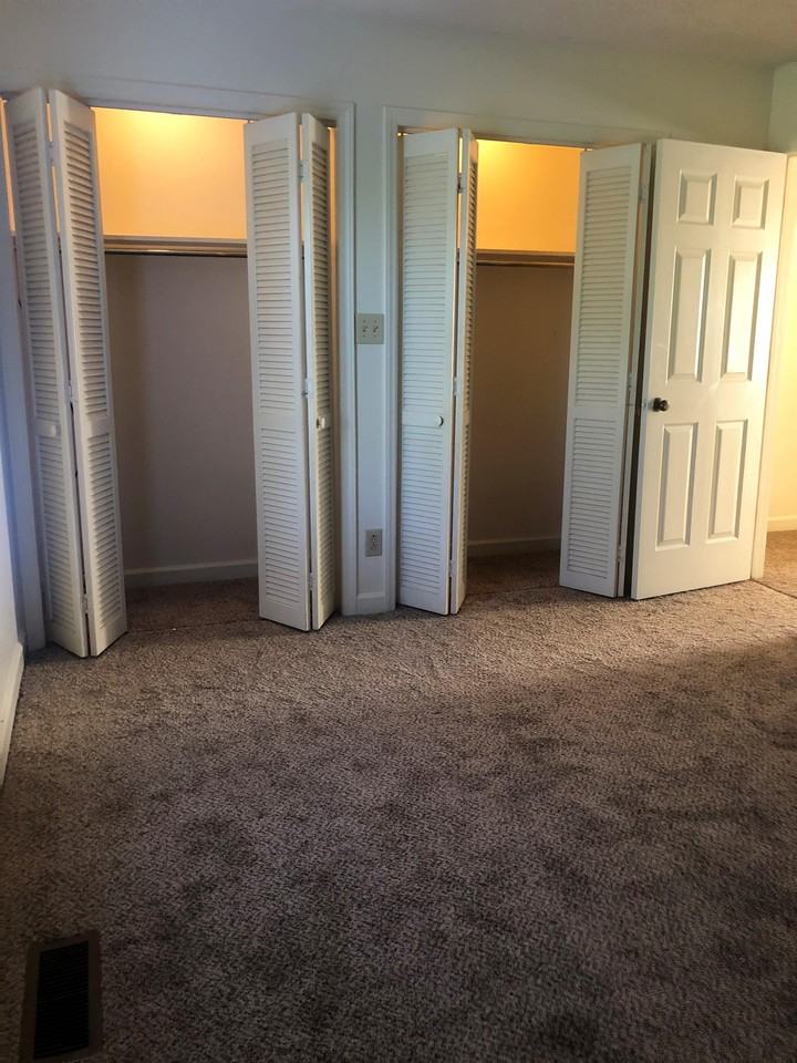 1109 Keswick Pl Apt 8 #1 - Photo 6 of 9