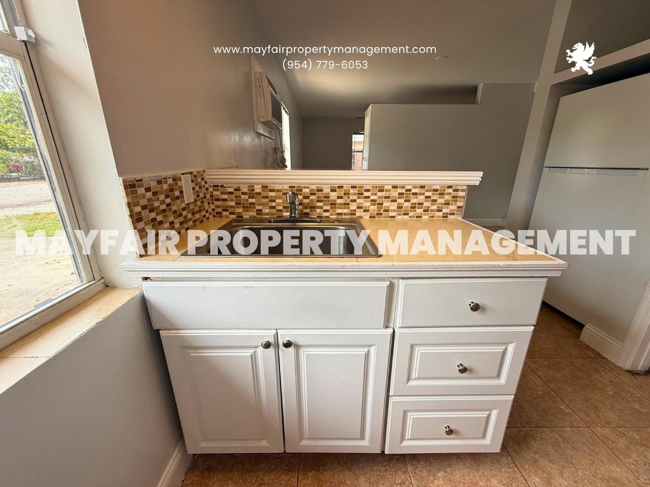 1336 Ne 1st Ave - Photo 2 of 13