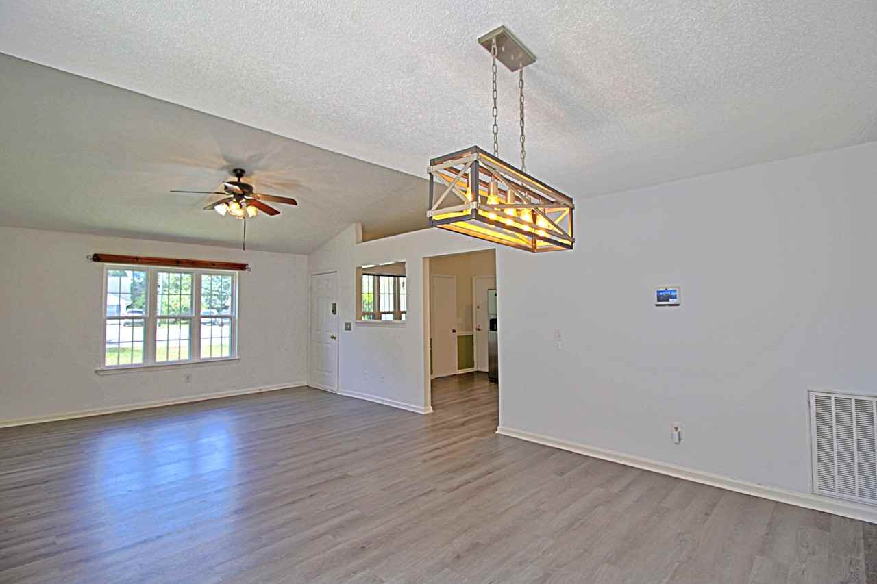 667 Demere St #1 - Photo 4 of 27