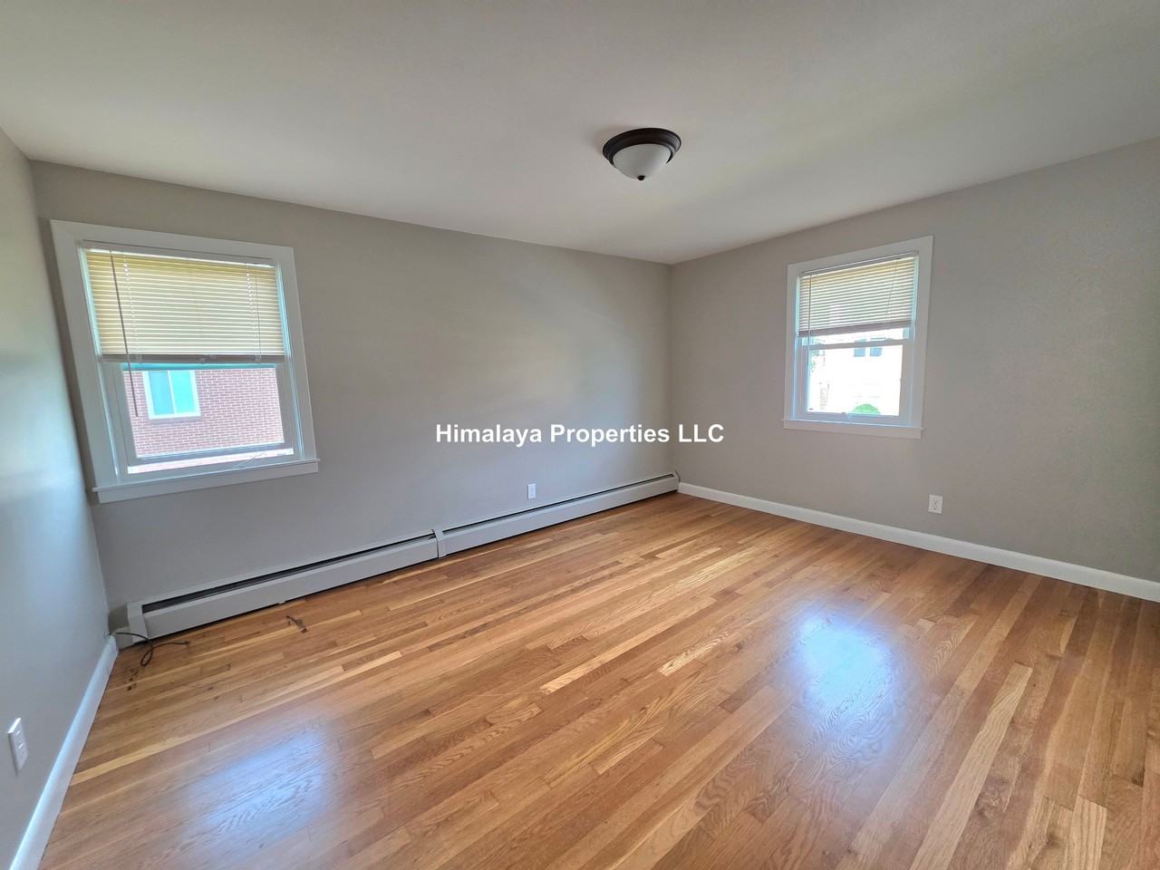 28 Maplewood St #A2 - Photo 7 of 11
