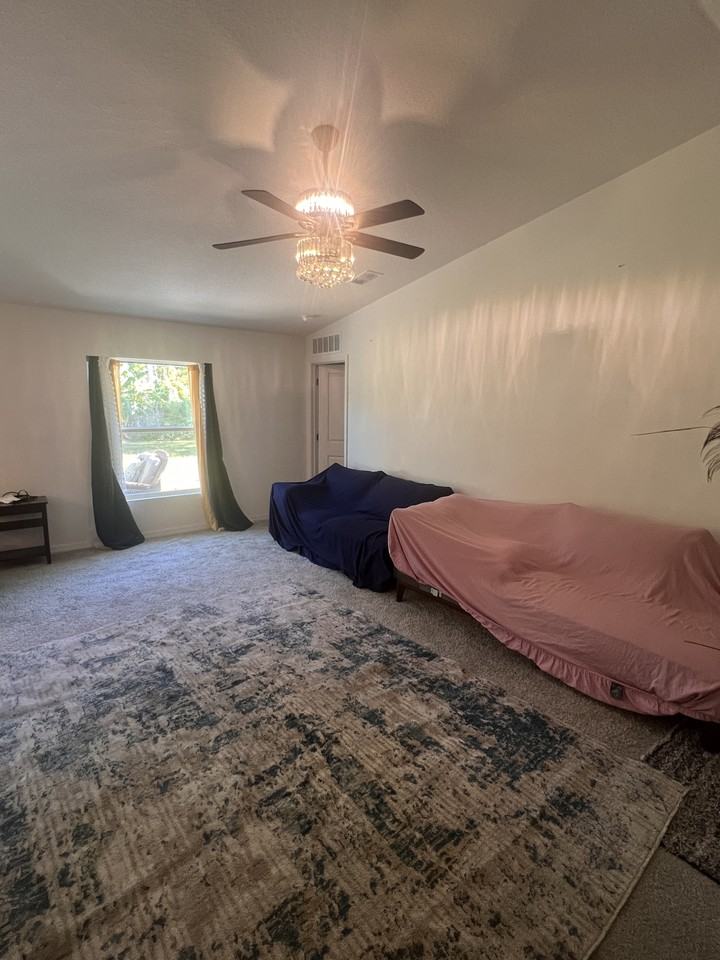 567 Poplar St Se #1 - Photo 2 of 19