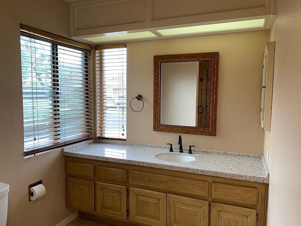 26 Tennis Club Dr #SFR - Photo 6 of 19