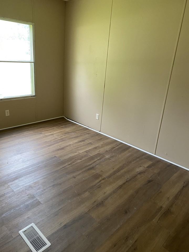 105 Stumphs Ct #1 - Photo 2 of 10