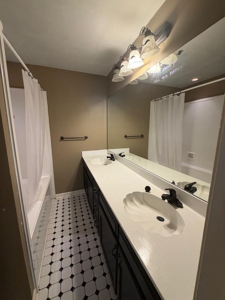 516 Carrsbrook Rd Se #1 - Photo 4 of 30