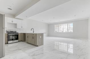 129 Spring St - 127 Spring St. 208 - Photo 1 of 1