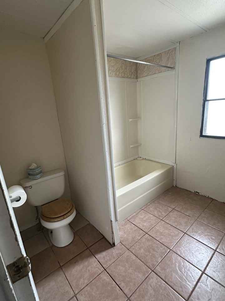 106 Manhatten Dr #1 - Photo 4 of 5