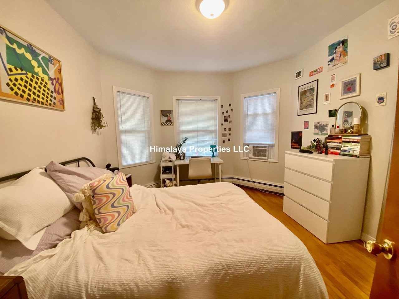 144 W Adams St #1 - Photo 4 of 5
