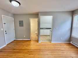 featured image of 727 3rd St N #1