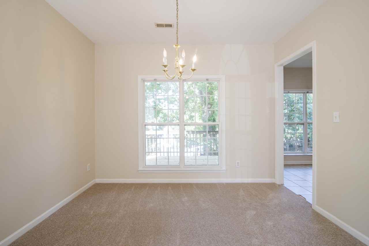 15012 Rothesay Dr #1 - Photo 5 of 42