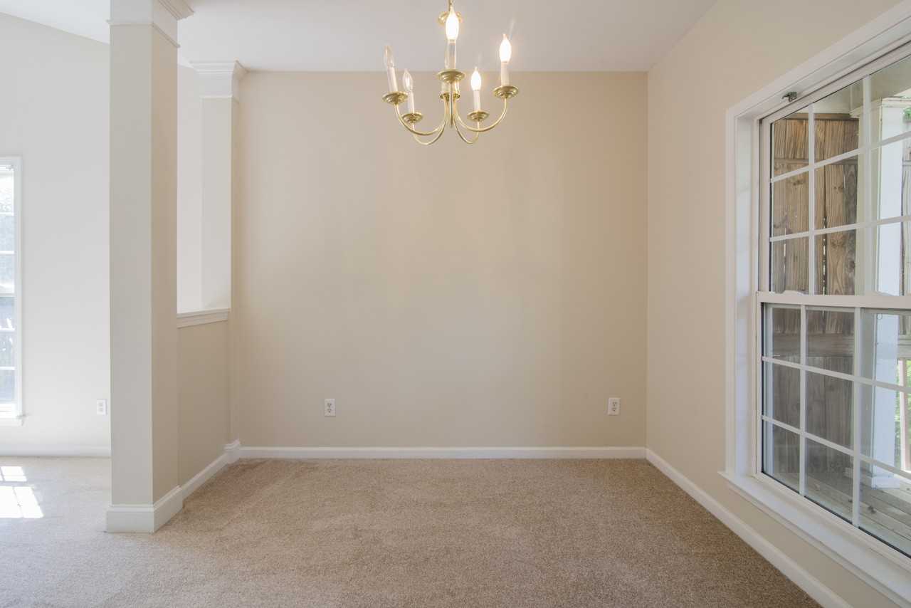 15012 Rothesay Dr #1 - Photo 6 of 42