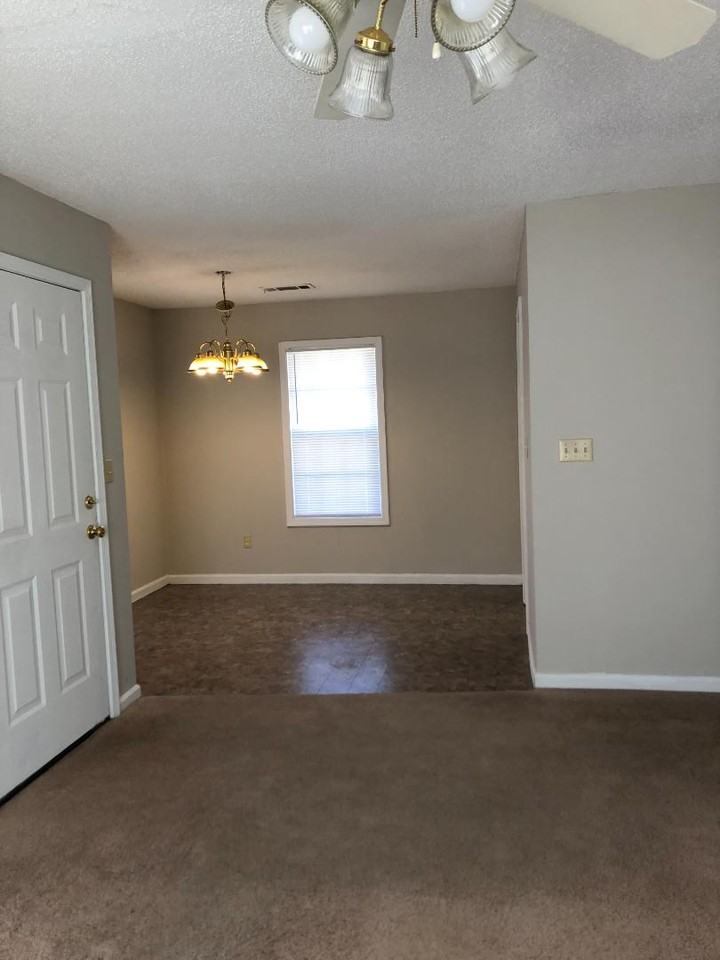 106 Elm Tree Ln - Photo 7 of 16