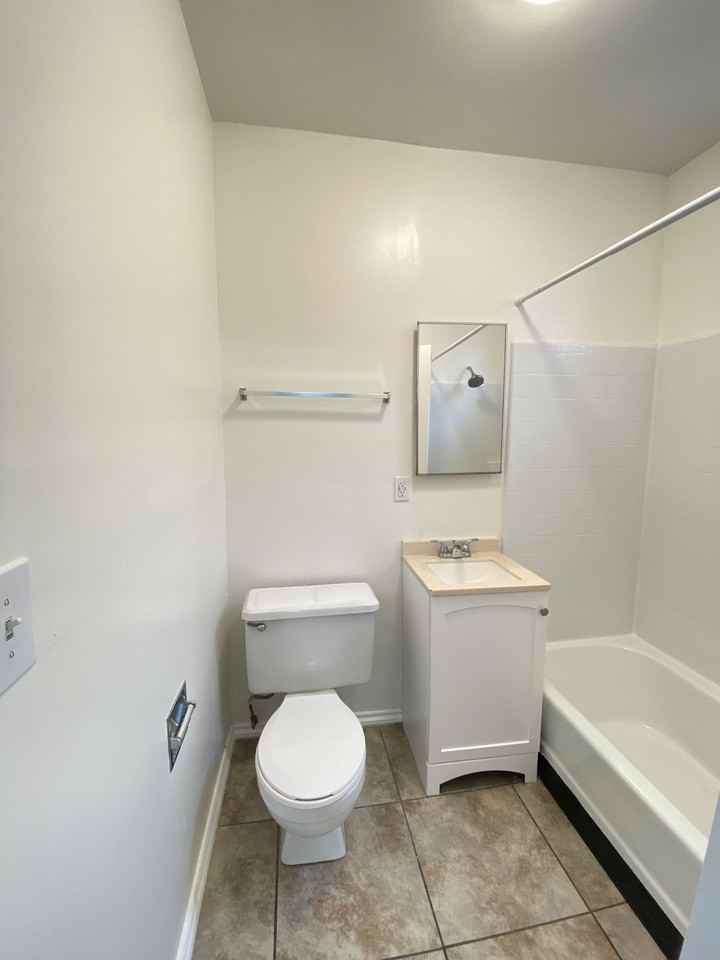 70 14th Pl #14 - Photo 6 of 11