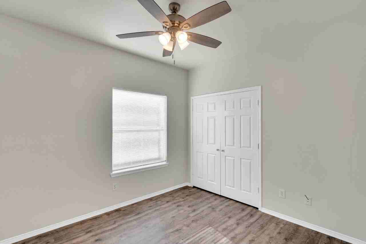W Sierra Vista - Photo 5 of 10