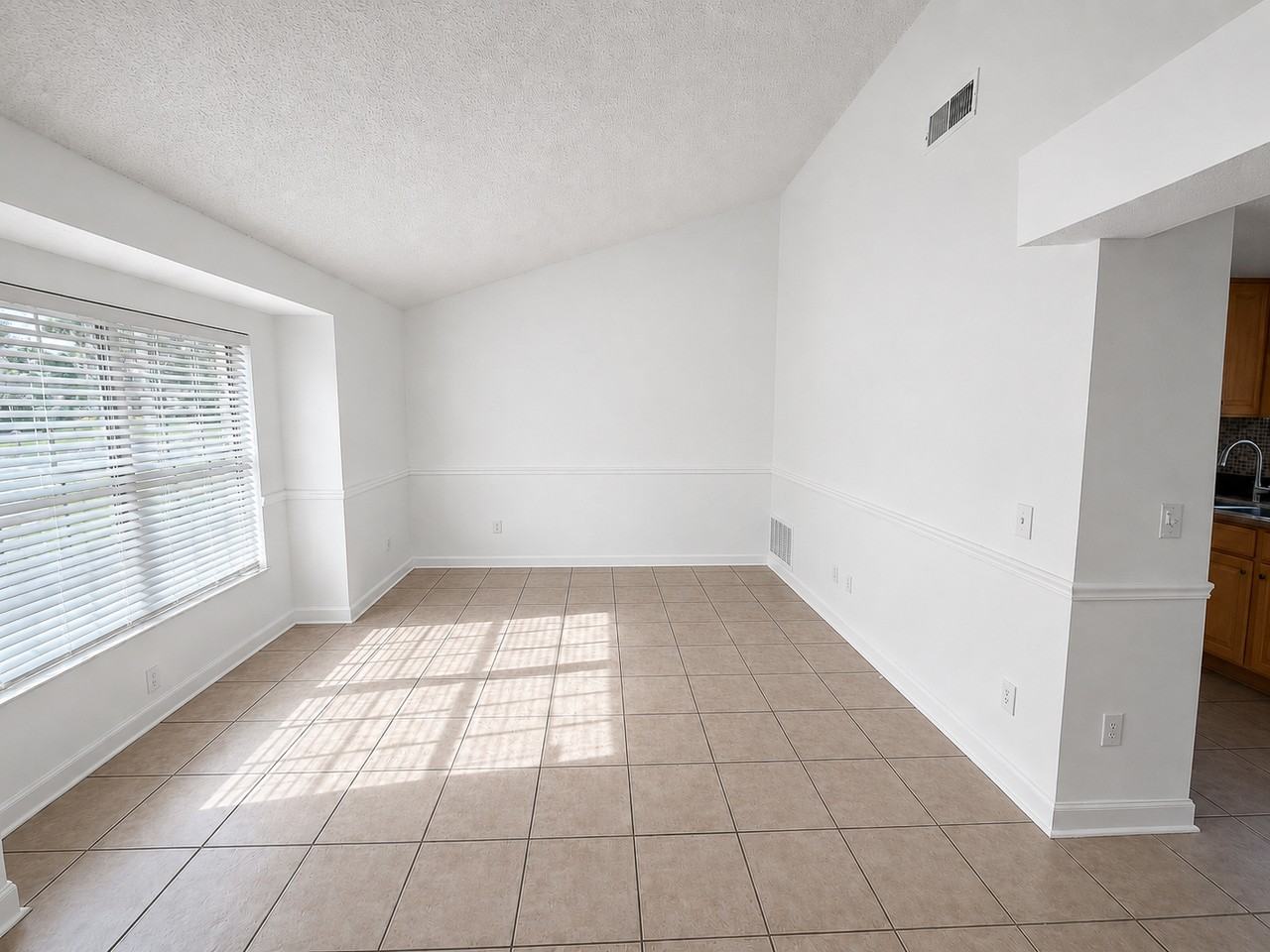 1409 Madrid Way #A - Photo 7 of 25