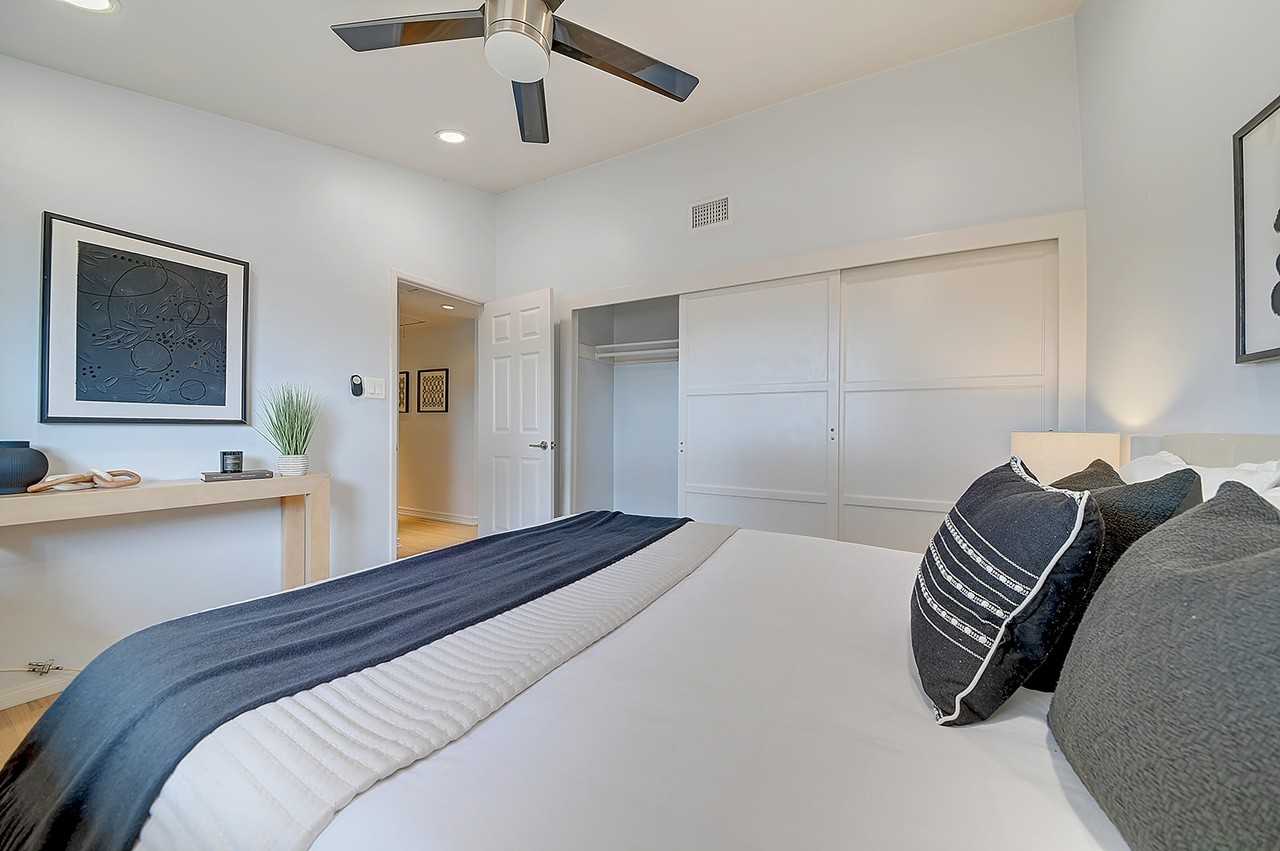 2044 W Spruce Ave #1 - Photo 6 of 50