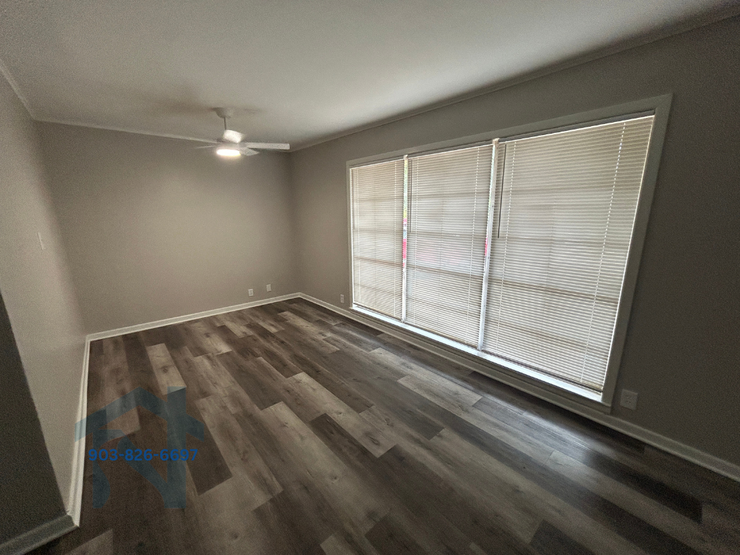 817 Caver St #1 - Photo 5 of 18