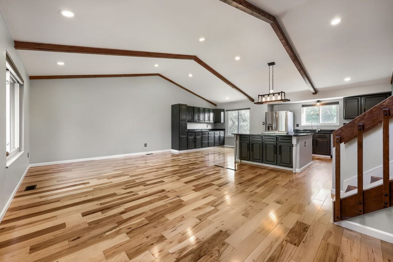 814 Hans Brinker St #1 - Photo 4 of 28