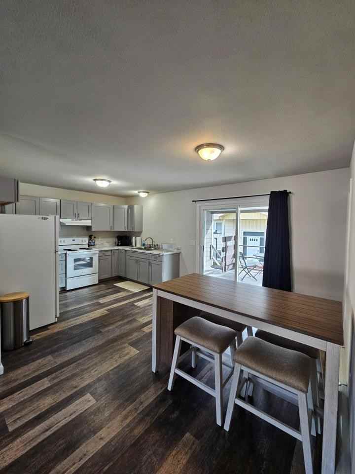 2219 Monad Rd #1 - Photo 3 of 7