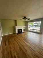 featured image of 1023 Murray Ave #1