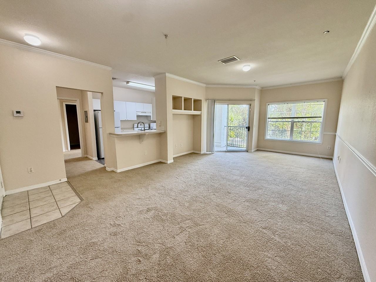 3701 Conroy Rd #1824 - Photo 3 of 31