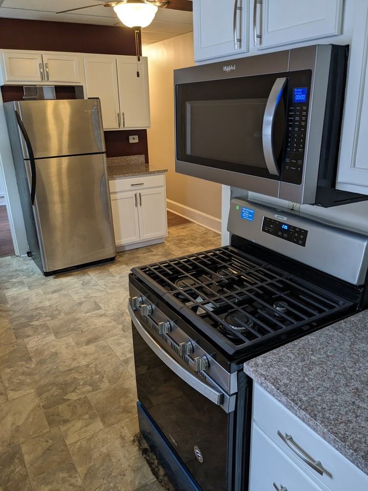 704 N Lime St #2 - Photo 5 of 23