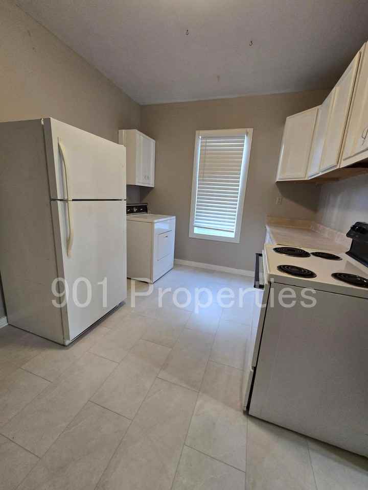 1252 Harbert Ave #3GUESTH - Photo 5 of 8