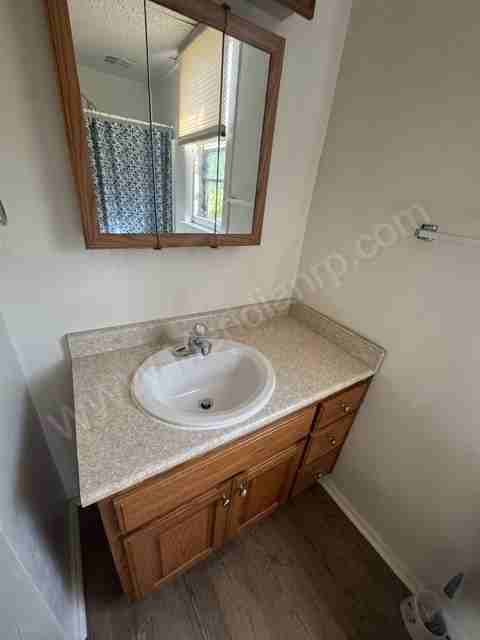 1415 N Harrison St #1 - Photo 6 of 9