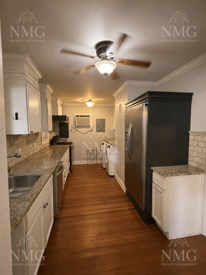 310 Hartfield St #1 - Photo 2 of 14