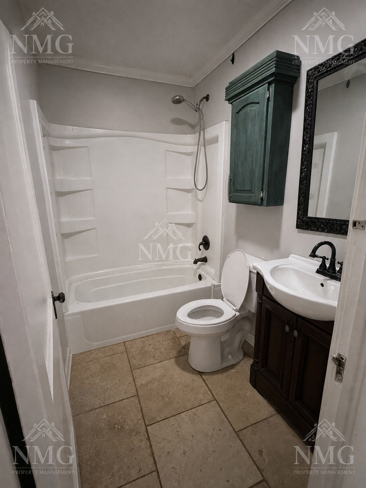 310 Hartfield St #1 - Photo 7 of 14