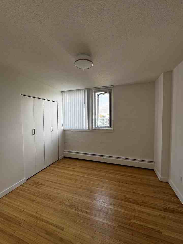 525 West 13th Avenue #402 - Photo 3 of 7