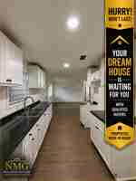 featured image of 3084 Fleetwood Dr #1