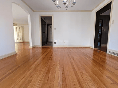421 Wayne Ter #1 - Photo 4 of 17