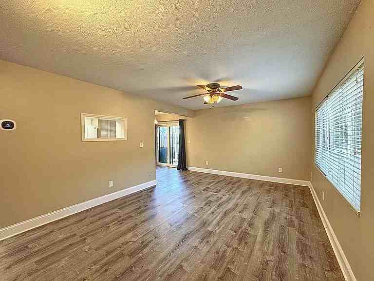 516 South Plumosa Street - 12APt. 12 #12 - Photo 4 of 14