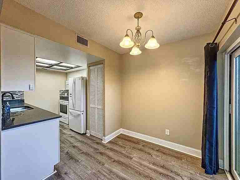 516 South Plumosa Street - 12APt. 12 #12 - Photo 7 of 14