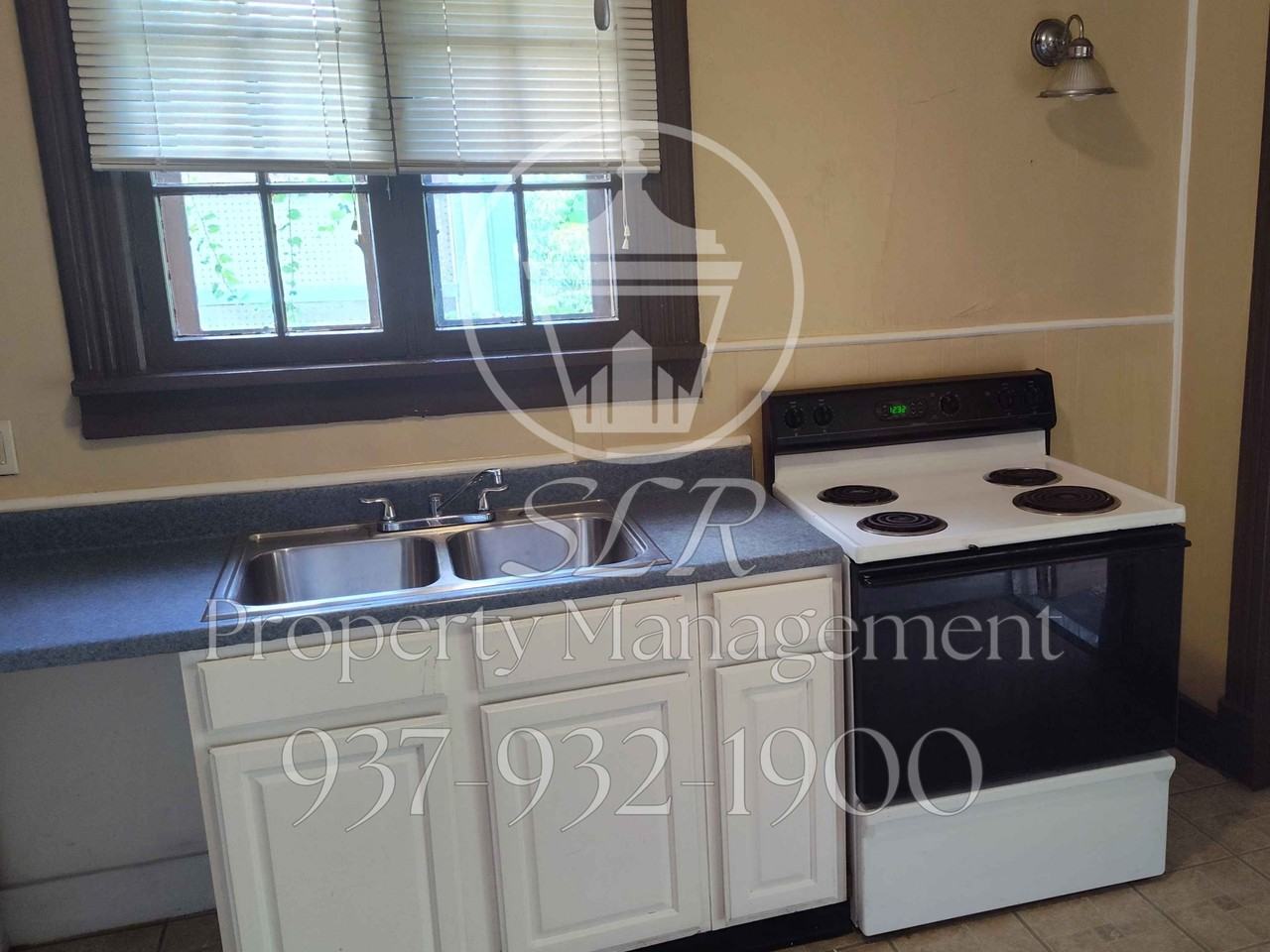 114 Jay St #B - Photo 3 of 20