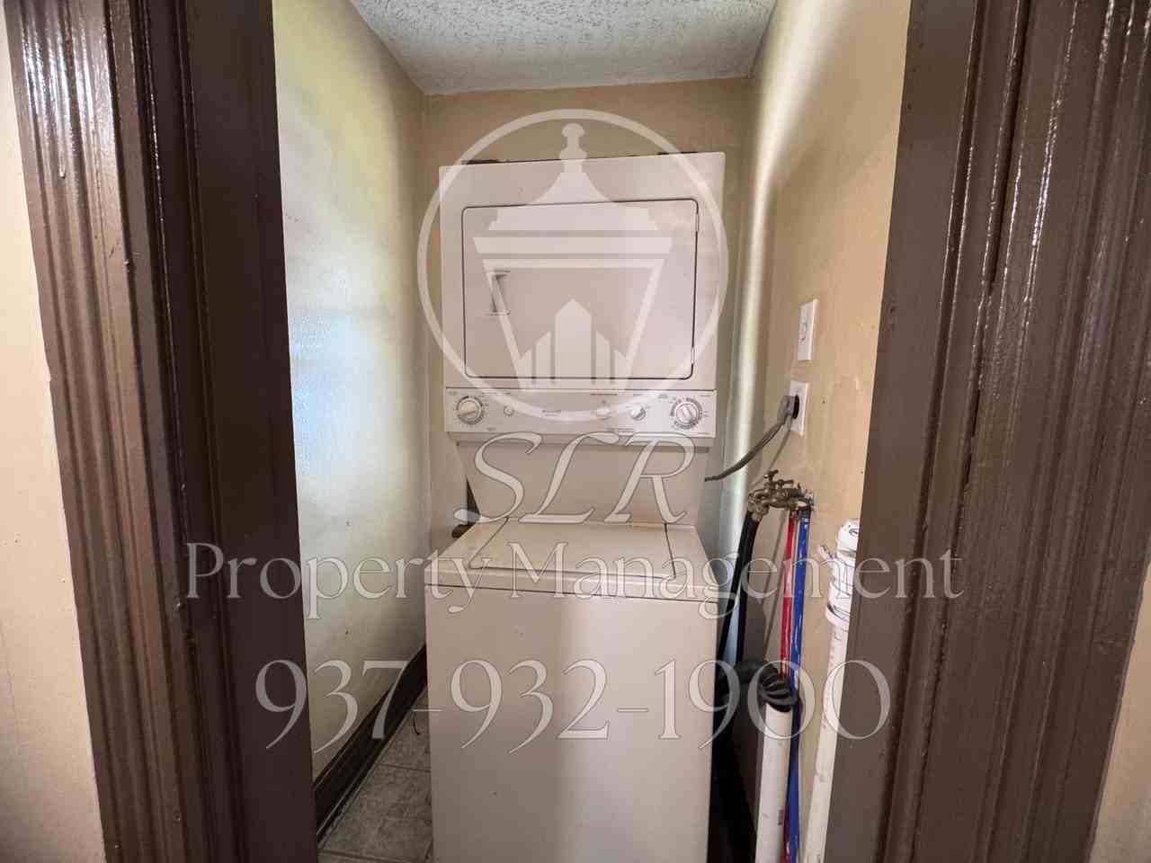 114 Jay St #B - Photo 4 of 20