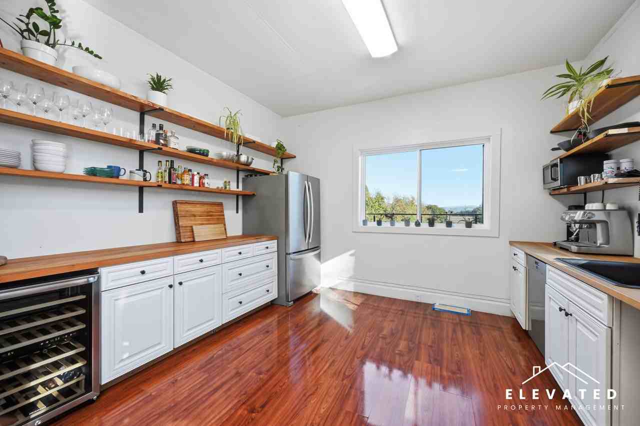 2291 Westside Rd #1 - Photo 5 of 24