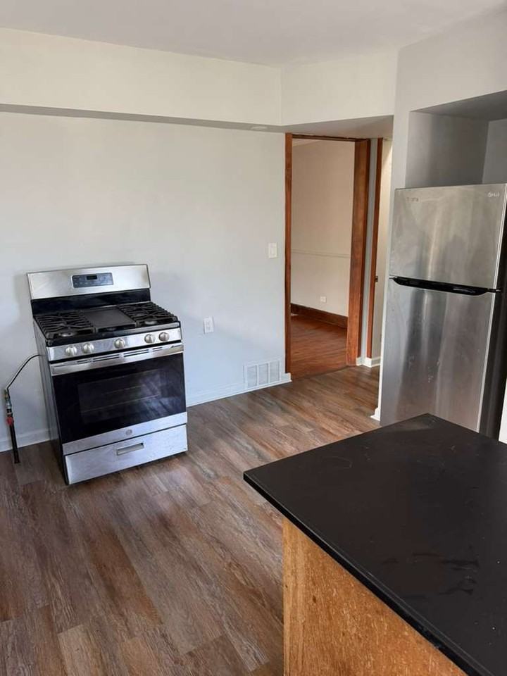 72 Harriman Ave #1 - Photo 7 of 22