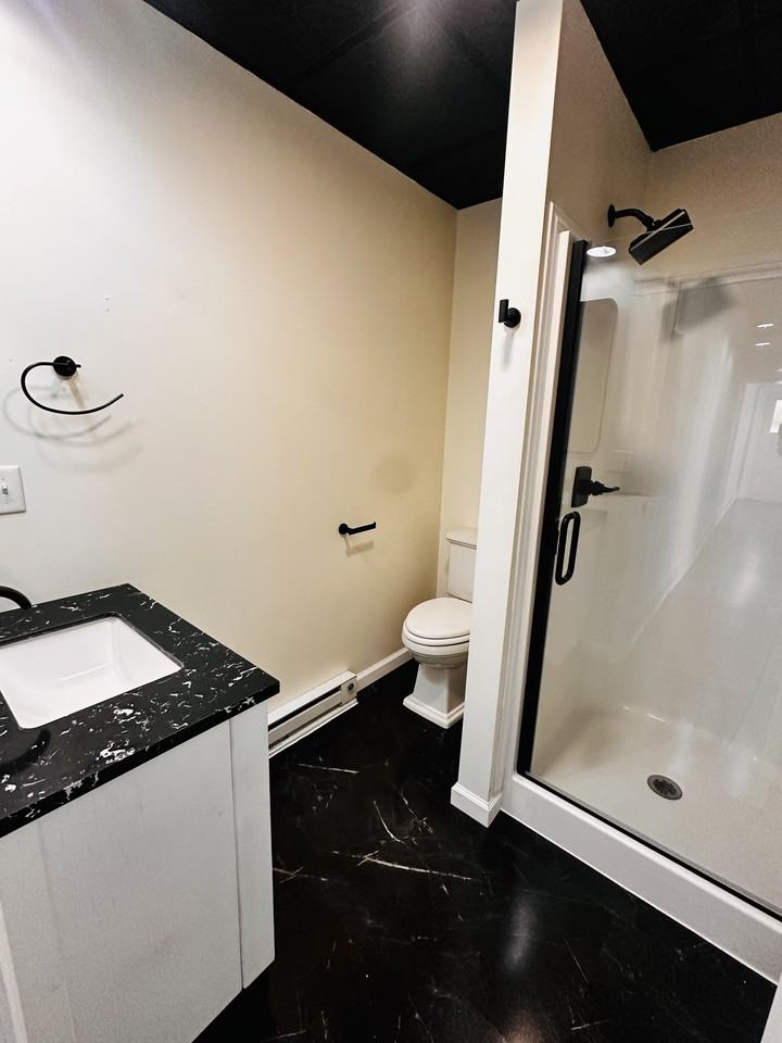 329 E Broadway #2 - Photo 7 of 13